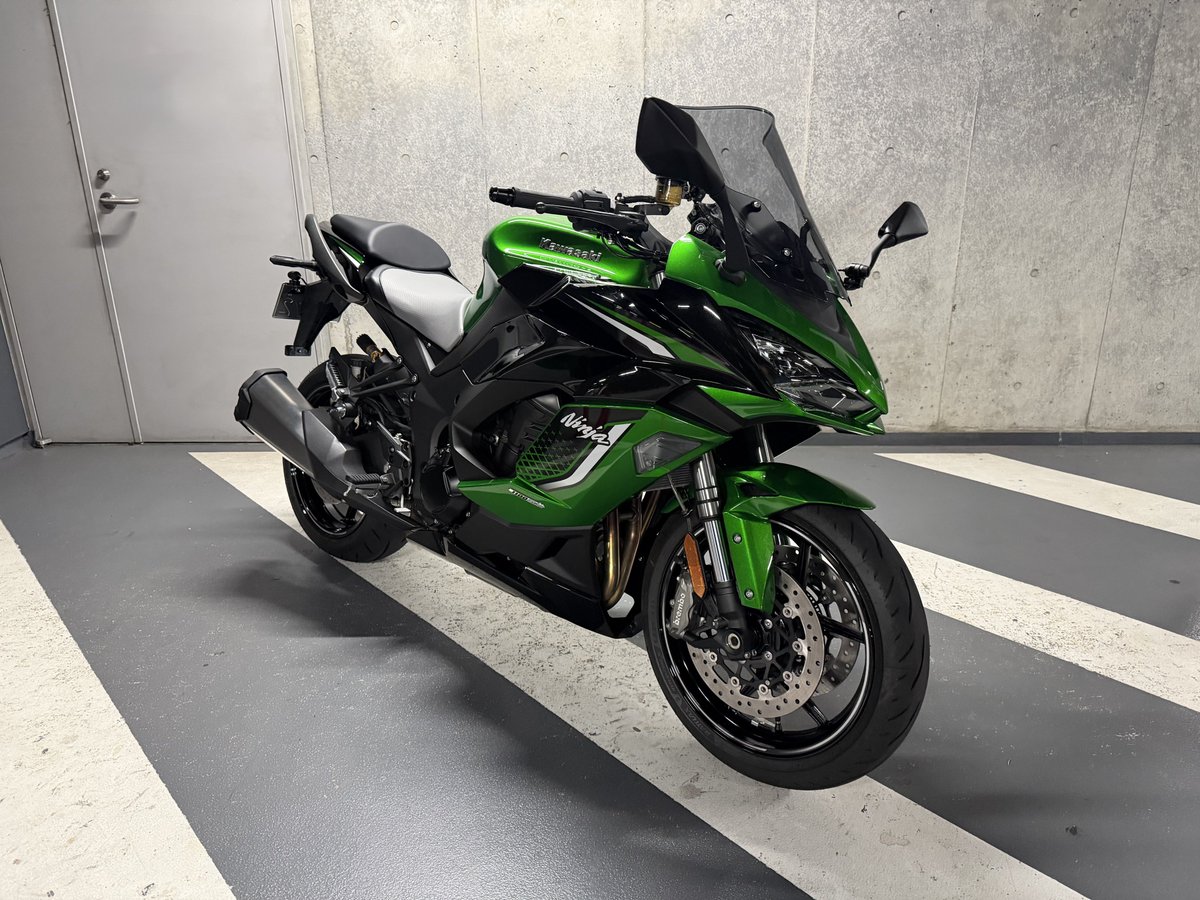 バイク洗車・コーティング専門店モトエステ秋葉原UDX駐車場店SNAP