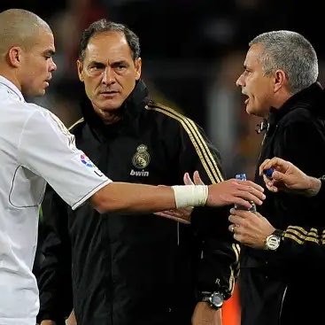 urkg07's tweet photo. 🚨💣 PEPE BACK TO REAL MADRID AS PART OF JOSÉ MOURINHO'S COACHING STAFF? 🤍

A club legend. A born leader. A warrior who understands exactly what it means to wear the badge. ⚔️

Would you bring Pepe back to help shape the next generation at Real Madrid?

YES or NO? 👇 https://t.co/ook1iYrk2C