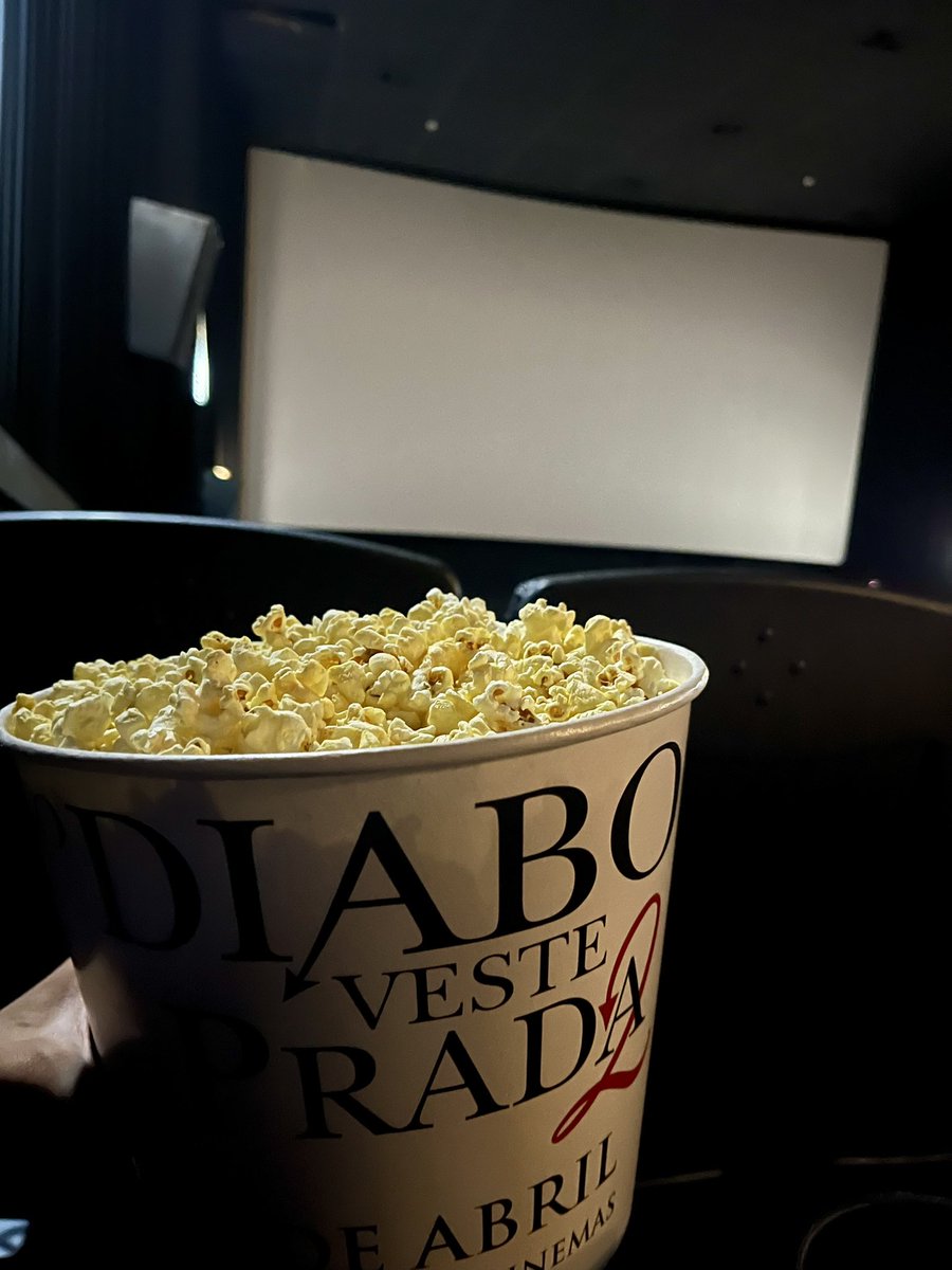 fnflocadaa's tweet photo. @privwendley Cinema! https://t.co/Uwa73SUNft