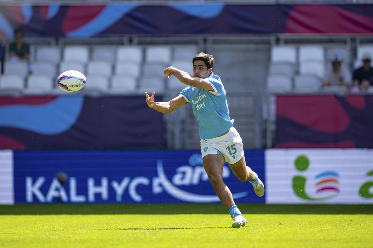 Teros7s's tweet photo. El último día en imágenes 🖼️🇫🇷

ℹ️ Fue derrota vs Kenia por el 11º/12º puesto y así concluye nuestra participación en el @bordeauxsvns 

#VamosTeros🇺🇾 https://t.co/qZaRSeB45c