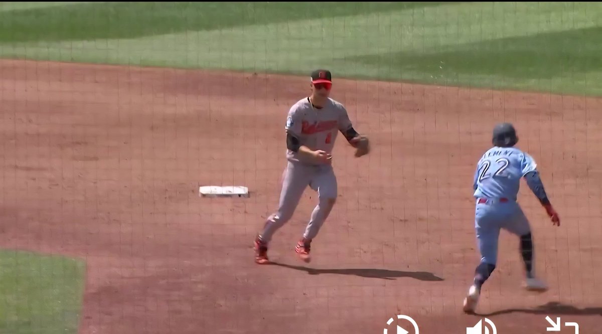 Talk2Carter's tweet photo. @lilo41903 @ByMattWeyrich @MLB Unbelievable https://t.co/7y3AM0xDLy