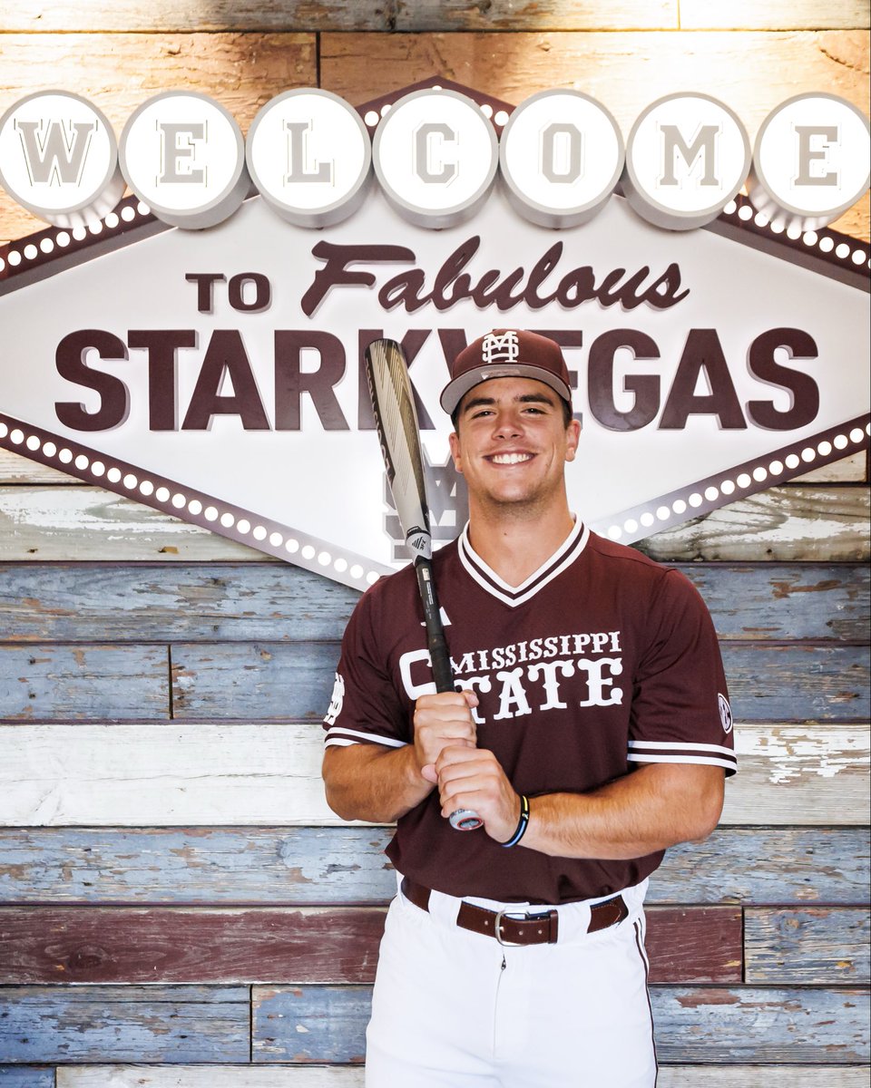 ChristmanBrady's tweet photo. Hail State! https://t.co/CHvEj99z88