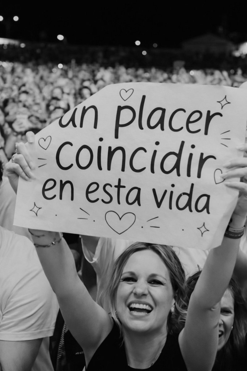 Mayte_MYT's tweet photo. Un placer coincidir en esta vida @laorejadevgogh 🩵 https://t.co/9VaNnzVrWz