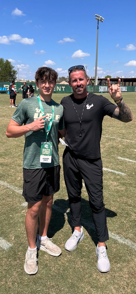 contewr1's tweet photo. Excited to be back at USF Tuesday for camp! Ready to go! @plantpanthersfb @irltb85 @mfarrellsports @CoachDannyV @brianhartline @M_White03 @LearnJenna @Andy_Villamarzo @RealNews102 @PrepRedzoneFL https://t.co/AryxD2OAE0