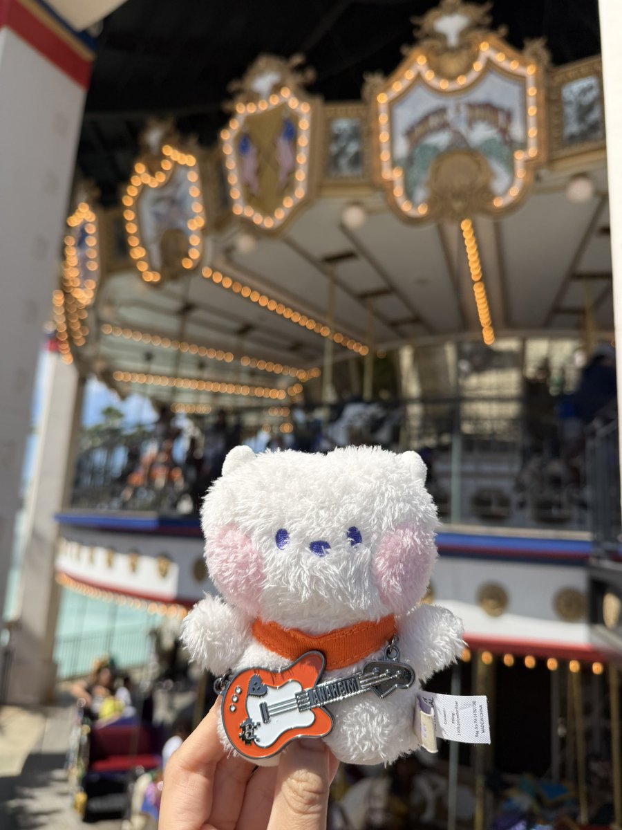 starrysjin's tweet photo. merry go round, rj thinks, is a bts song https://t.co/xmuFvBvXYc