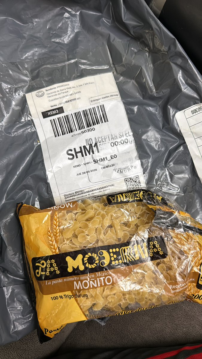 Dionisio_7's tweet photo. @MercadoLibre @ML_Mexico 

Compré una cortadora y recibí una sopa abierta. Devolví lo que me llegó y, tuve que volver a comprarla. Me rechazan la devolución porque el producto no corresponde. ¿Qué esperaban que regresara si eso fue lo que recibí?
Solicito que revisen mi caso. https://t.co/IOjTKp1hw5