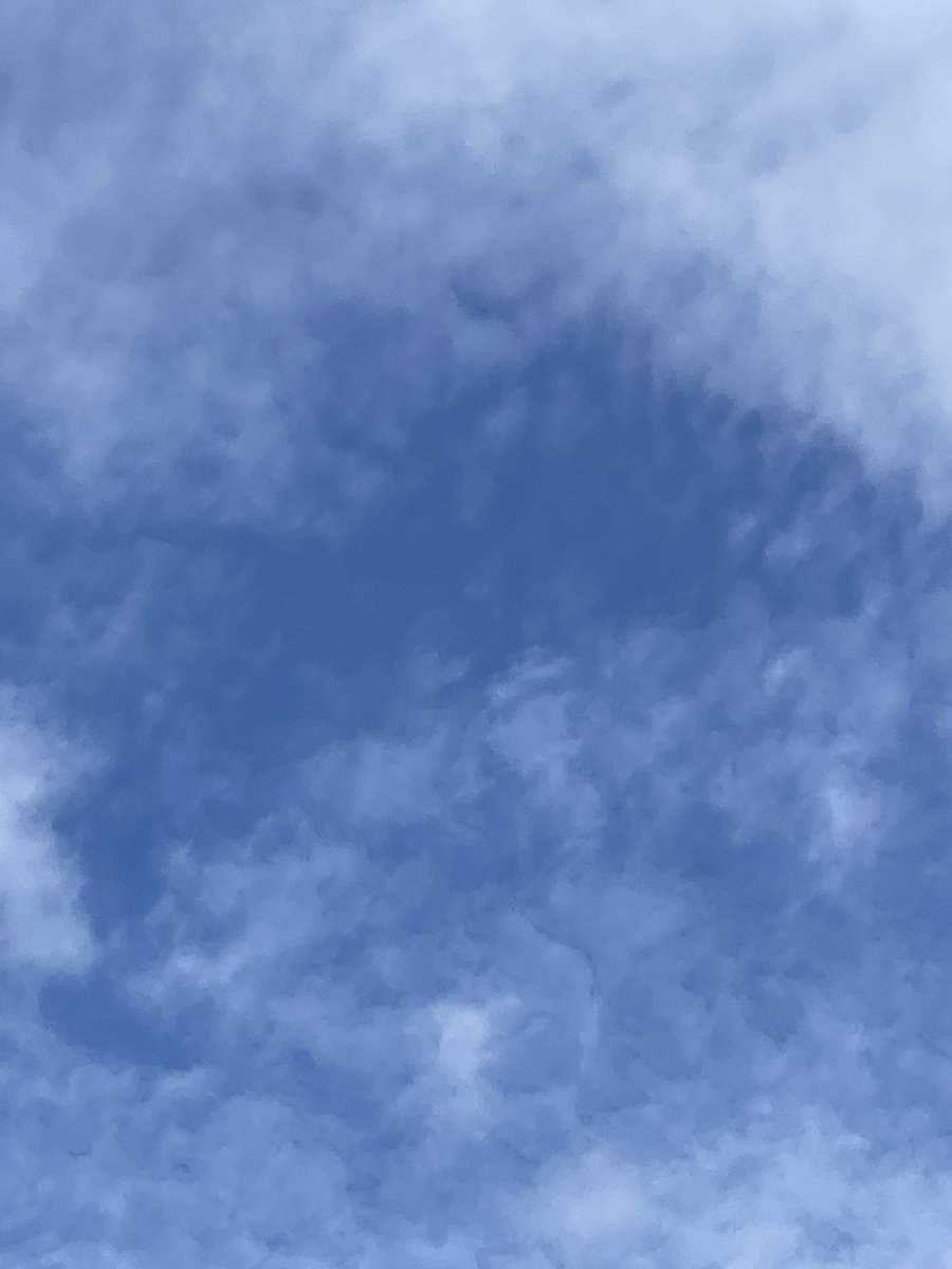 fablabts's tweet photo. おはふぁぶ(*´꒳`*)ﾉ
☁→☂/最高26℃

目覚めた時、一瞬「日曜日…」と
思って( ﾟдﾟ)ﾊｯ!

今日は午前中に会議があるので、
緊張🫨ﾄﾞｷﾄﾞｷ

今週ものびのびと٩(ˊᗜˋ*)و
#企業公式が毎朝地元の天気を言い合う https://t.co/nP03rJgCTV