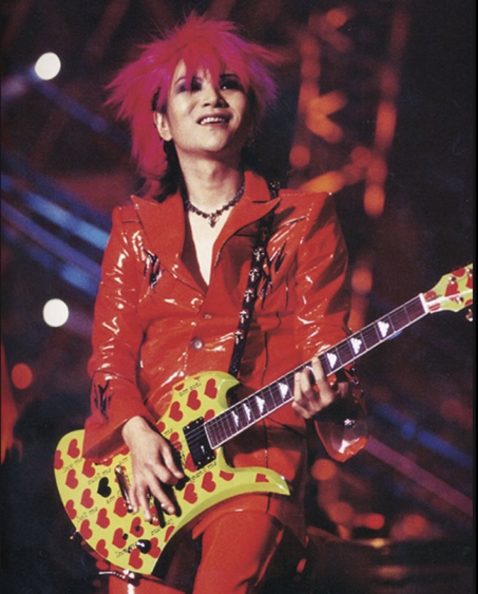 suzu_meron's tweet photo. hideちゃん
          おはよう (*˘︶˘*).｡.:*♡

#XJAPAN  #X魂
#ずっとhideちゃんと共に ♥️
#いつも心にhideちゃんを

梅雨入りー！
凄く青空 笑

今日は、とてもいい日になりそう🥰 https://t.co/Qxjeah85iN