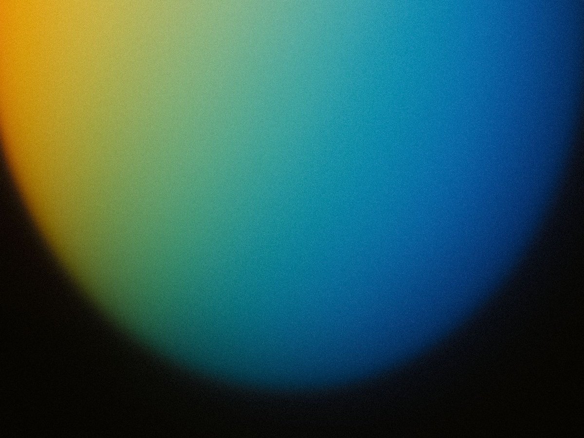 aura_graphs's tweet photo. "2026年6月8日 / 曇り · 18°C"
さまざまな色が混ざり合った、宝石のような光を、カメラを使わずフィルムに直接焼きつけた写真。

（今日の光を写して 368日目） https://t.co/LRatVxjbCh