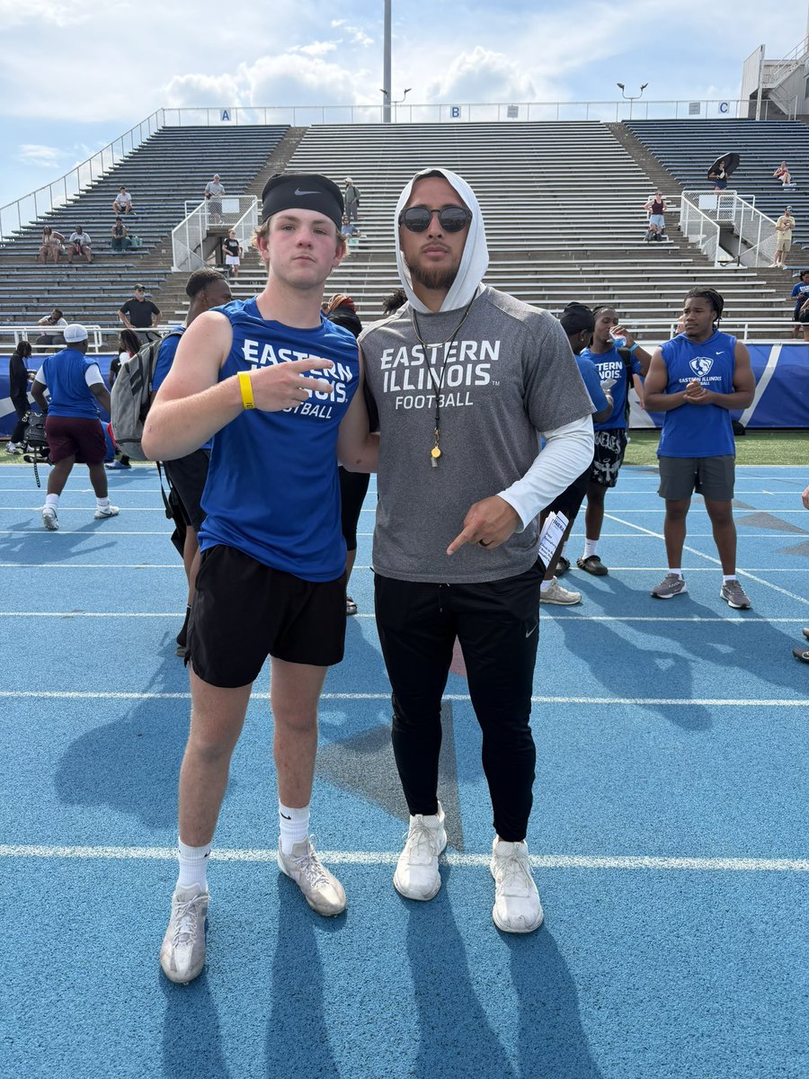 HunterHack29150's tweet photo. Had a great time at @EIU_FB.  Thank you @CoachWick_ for coaching me today. Learned a lot!#gopanthers https://t.co/LprrSp7sp3