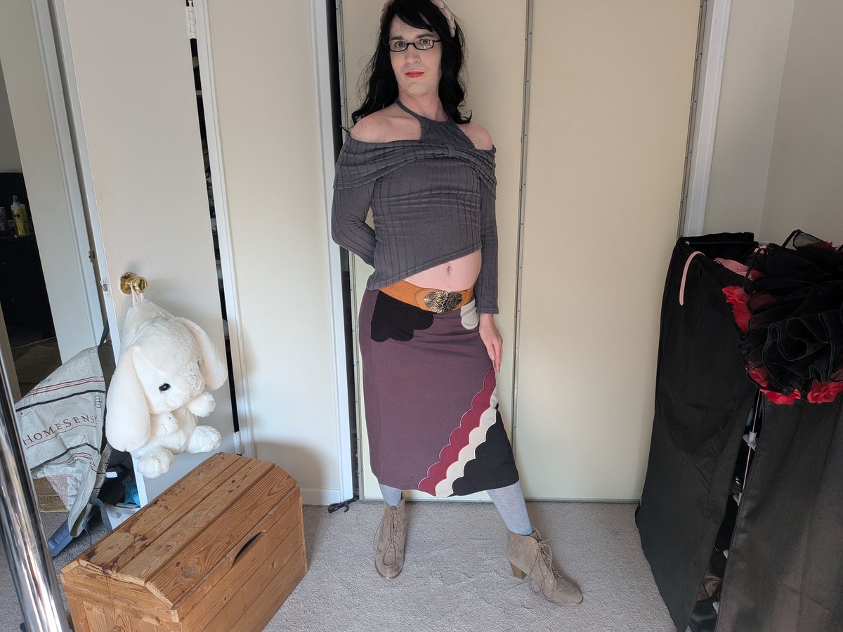 MissRiclosus's tweet photo. An outfit I bought while out and about with a friend ... During the winter it's a little out of season now #feminization #sissification #crossdressing #sissy #cd #crossdress #crossdresser #outfit #dressup #costume https://t.co/2QH5UIb7R5