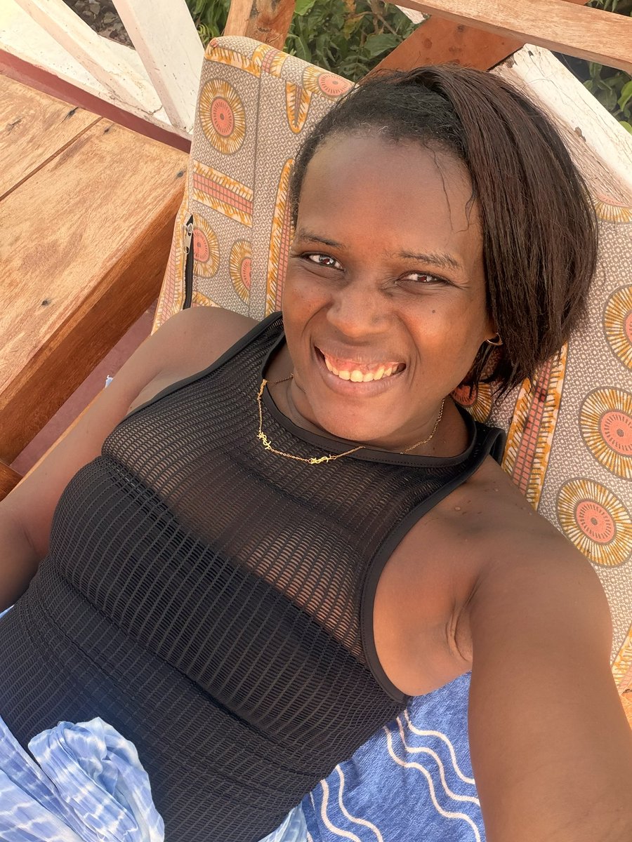 sally_dabo's tweet photo. Sédhiou 🌴 #notaire #senegal https://t.co/7Ed6I4M6Yd