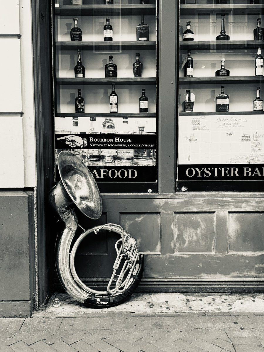 mightyfog's tweet photo. Got attacked in New Orleans after refusing a shoe shine. But, I got this cool photo of a tuba at rest. https://t.co/Ot52tk91TL