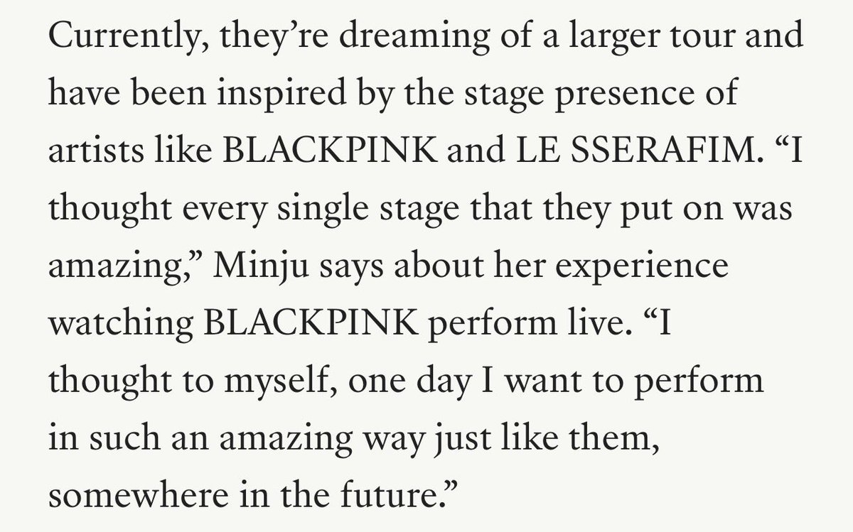 tosuka4's tweet photo. 現在、彼女たち(ILLIT)はさらに大きなツアーを夢見ており、BLACKPINKやLE SSERAFIMのステージパフォーマンスから刺激を受けているという。

https://t.co/VcJvLv4g4F https://t.co/gp0MbJodTp