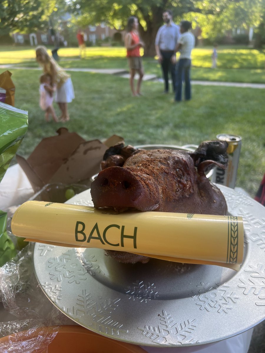 MZHemingway's tweet photo. How to win a Lutheran potluck https://t.co/0PC8TYnqn5