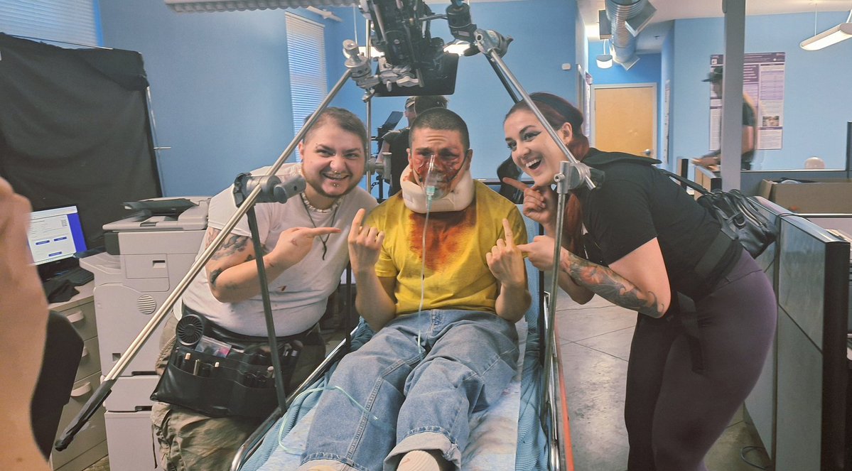 RobinHooding's tweet photo. Was a busy week but wanted to share some pictures of a film we are working on 🎬👀 ✨️ https://t.co/zazWMMAHvI