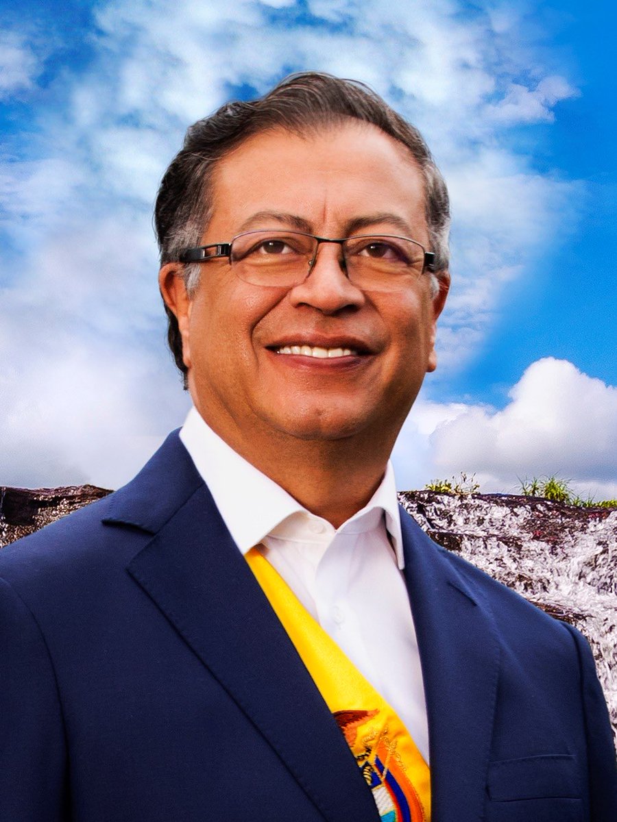 Jvnior's tweet photo. 🚨🇨🇴 BREAKING: Colombian President Gustavo Petro says "Heil Hitler" in a recent X post. https://t.co/QcWxpNpz54