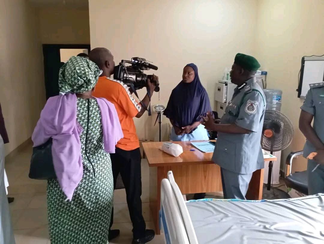CustomsNG's tweet photo. ASR-NCS Hospital, J4PD Partner to Advance Public Health in Bauchi

The Abdul Samad Rabiu Nigeria Customs Service (ASR-NCS) Hospital, Bauchi, has reaffirmed its commitment to strengthening collaboration with the Journalists for Public Health and Development Initiative (J4PD) to advance public health and community development in Bauchi State and the wider North-East region. 

The commitment was made on 3 June 2026 during a courtesy visit by members of the J4PD to the Zonal Medical Officer, Zone 'D', and Chief Medical Director (CMD) of the ASR-NCS Hospital, Deputy Comptroller of Customs (DC) Dr. Sunusi  Garba.

Leading the delegation, Executive Director of J4PD, Elizabeth Kah, said the visit was aimed at establishing a strategic partnership with the hospital in promoting public health initiatives. She commended the Comptroller-General of Customs, Adewale Adeniyi, for facilitating the establishment of the 60-bed ultra-modern healthcare facility located in Yelwan Tudu, Bauchi State.

According to her, the hospital has improved access to efficient, effective, and affordable healthcare services for officers and men of the NCS as well as members of the public. She stressed that public health remains a critical pillar of societal development and deserves greater attention from stakeholders. 

Also speaking, Chairman of the Bauchi State Council of the Nigeria Union of Journalists, Comrade Umar Saidu, lauded the NCS for establishing the hospital in the North-East region to address critical healthcare challenges. He pledged the union's support for community outreach programmes, particularly initiatives aimed at providing free healthcare services to host communities.

In his remarks, DC Garba welcomed the delegation and underscored the importance of collaboration in addressing healthcare gaps across the North-East and North-Central regions of the country.

"We appreciate this visit and the interest shown by J4PD in partnering with us. Collaboration among stakeholders is essential to bridging healthcare gaps and improving access to quality healthcare services across the North-East and North-Central regions of Nigeria," he said. 

Dr. Garba explained that the hospital was established through a partnership between the ASR Africa Initiative and the NCS under the leadership of the Comptroller-General of Customs.

He disclosed that since its commissioning on February 17, 2026, the hospital has provided medical care to 575 patients, conducted 410 laboratory tests, recorded 150 admissions, and successfully carried out 15 minor surgeries and one major surgery.

"These figures reflect our commitment to delivering quality healthcare services to both Customs personnel and members of the public. We remain ready to collaborate with organisations such as J4PD in future outreach programmes that will further improve health outcomes in our communities," Dr. Garba stated. 

The CMD further expressed appreciation to the Comptroller-General of Customs for his continued support towards the development of the facility.

"I also wish to express our profound appreciation to the Comptroller-General of Customs for his unwavering support and commitment to the growth and development of this hospital," he added.