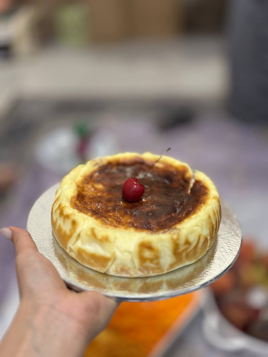 sagharrstgr's tweet photo. شب اول موج نمیدونم چندم جنگ:
(هروقت میرم خونه ی مهساواینا جنگ میشه) https://t.co/IV32d9XyWM