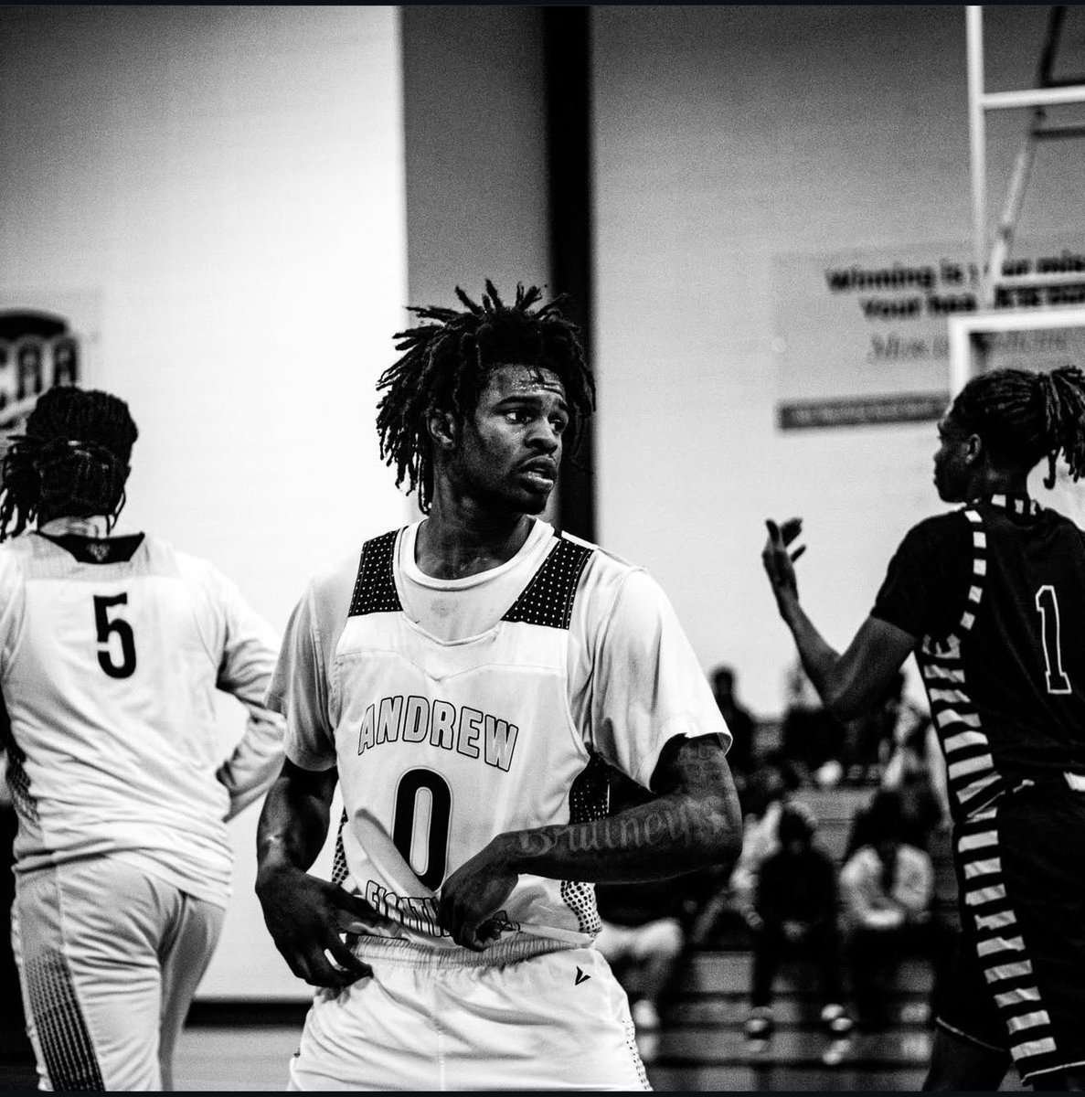 thezayburkes's tweet photo. 🚨 AVAILABLE JUCO GUARD 🚨

6’4 Freshman Juco Guard seeking a new opportunity 

✅ 20 + games starter experience 

✅ Winning Mentality 

✅ CAN GUARD 

✅ Open to all levels 

✅ Can score at all 3 levels https://t.co/QdAZQN0iwY