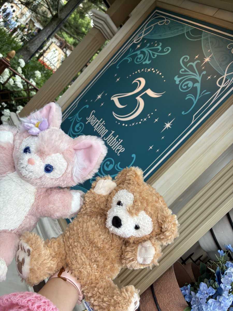 Yuzutter213213's tweet photo. バタバタと用意して一泊二日でででにーりぞーとへ行ってきますた！！

帰ってきてから筋肉痛と戦っております🫡

回復したら森へ帰るのだ〜 https://t.co/fFKdb1xynL