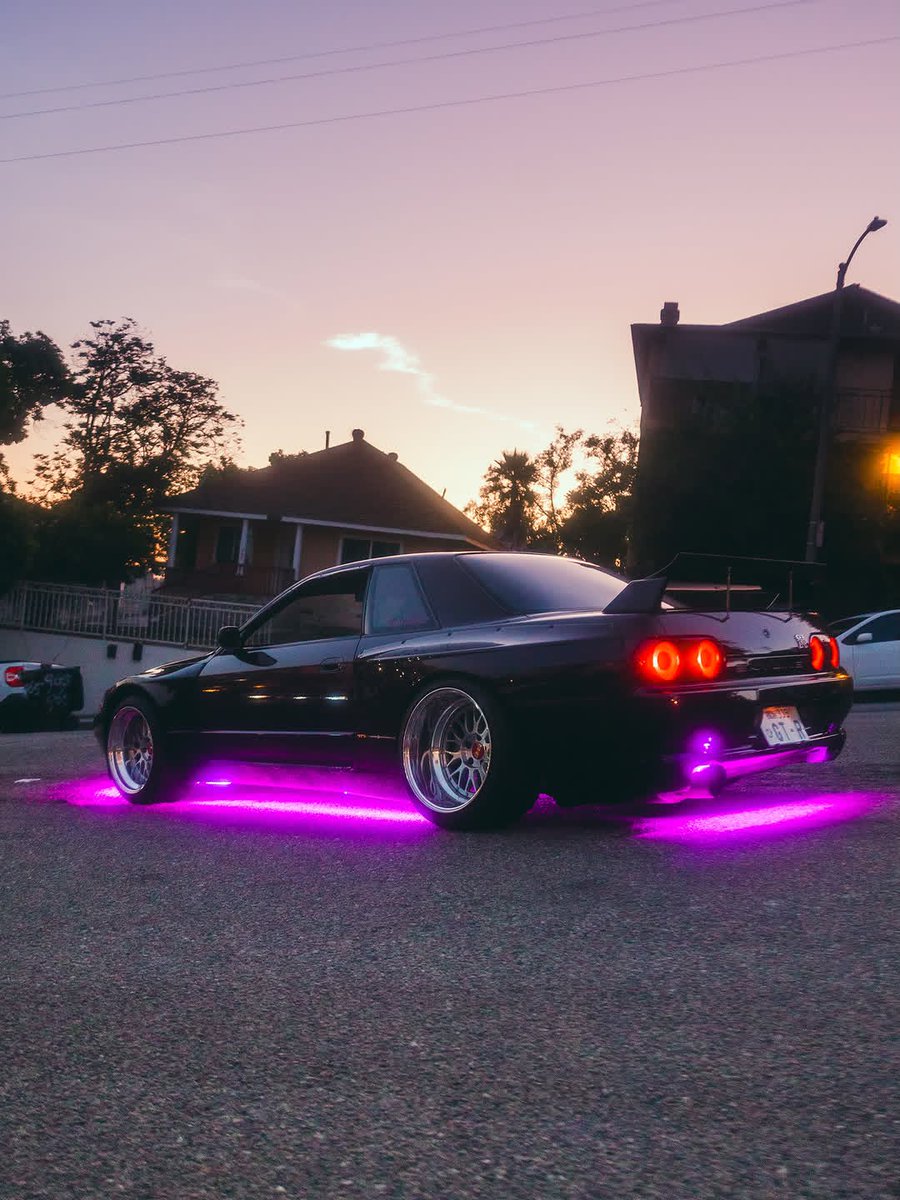 PistolCult's tweet photo. GT-R💜 https://t.co/UcXU1CrfHQ