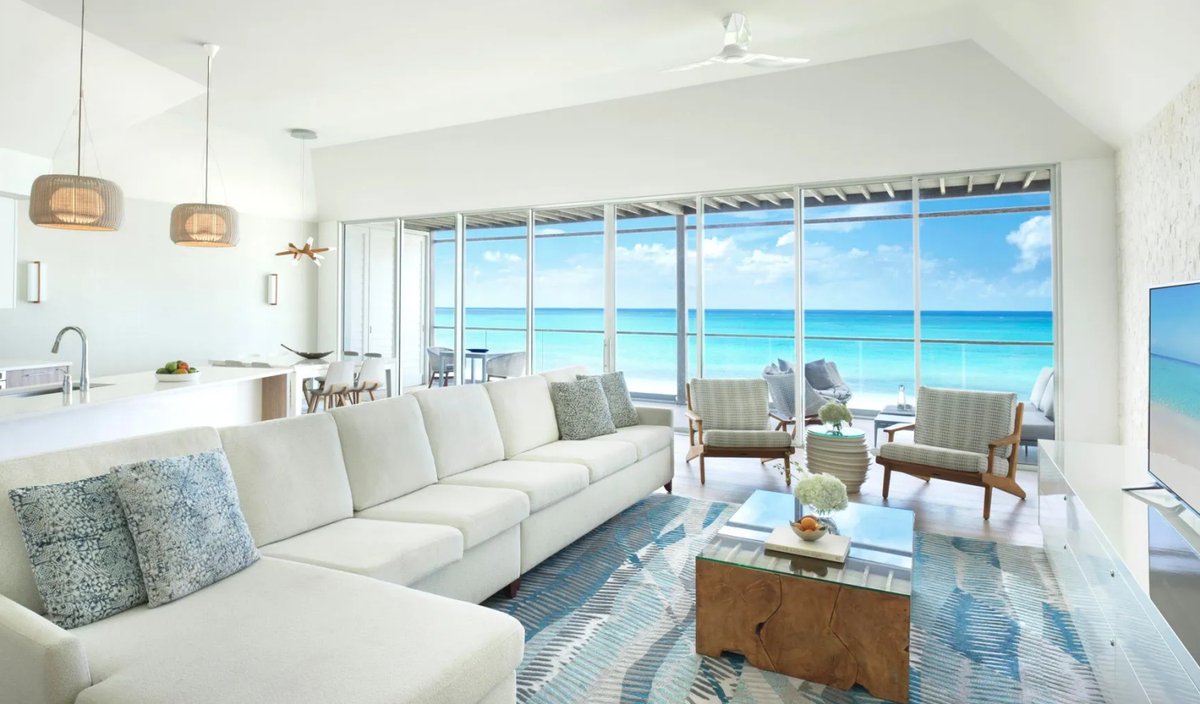 TravelSort's tweet photo. ►Festive Season 2026-2027: Top Available Luxury Resorts: https://t.co/J3DDzqlnDW #LuxuryTravel #TravelTips https://t.co/hT0ijkb40l