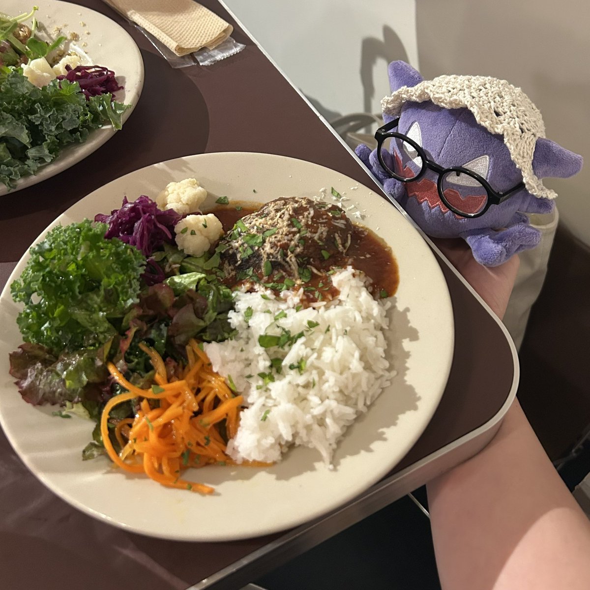 No__093_'s tweet photo. ハンバーグに夢中なゴースト https://t.co/3rVHfzrTA9