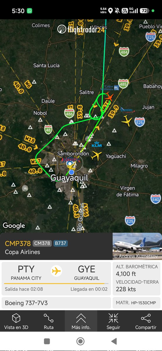 AviacionEcuador's tweet photo. Fuerte tormenta sobre #Guayaquil no permite el arribo de dos aeronaves. 
Vuelo de #Copa y #Klm realizando esperas cerca al aeródromo. 

Estás cerca del aeropuerto? Envíanos tus fotos o vídeos. https://t.co/9iJqBZkNo0