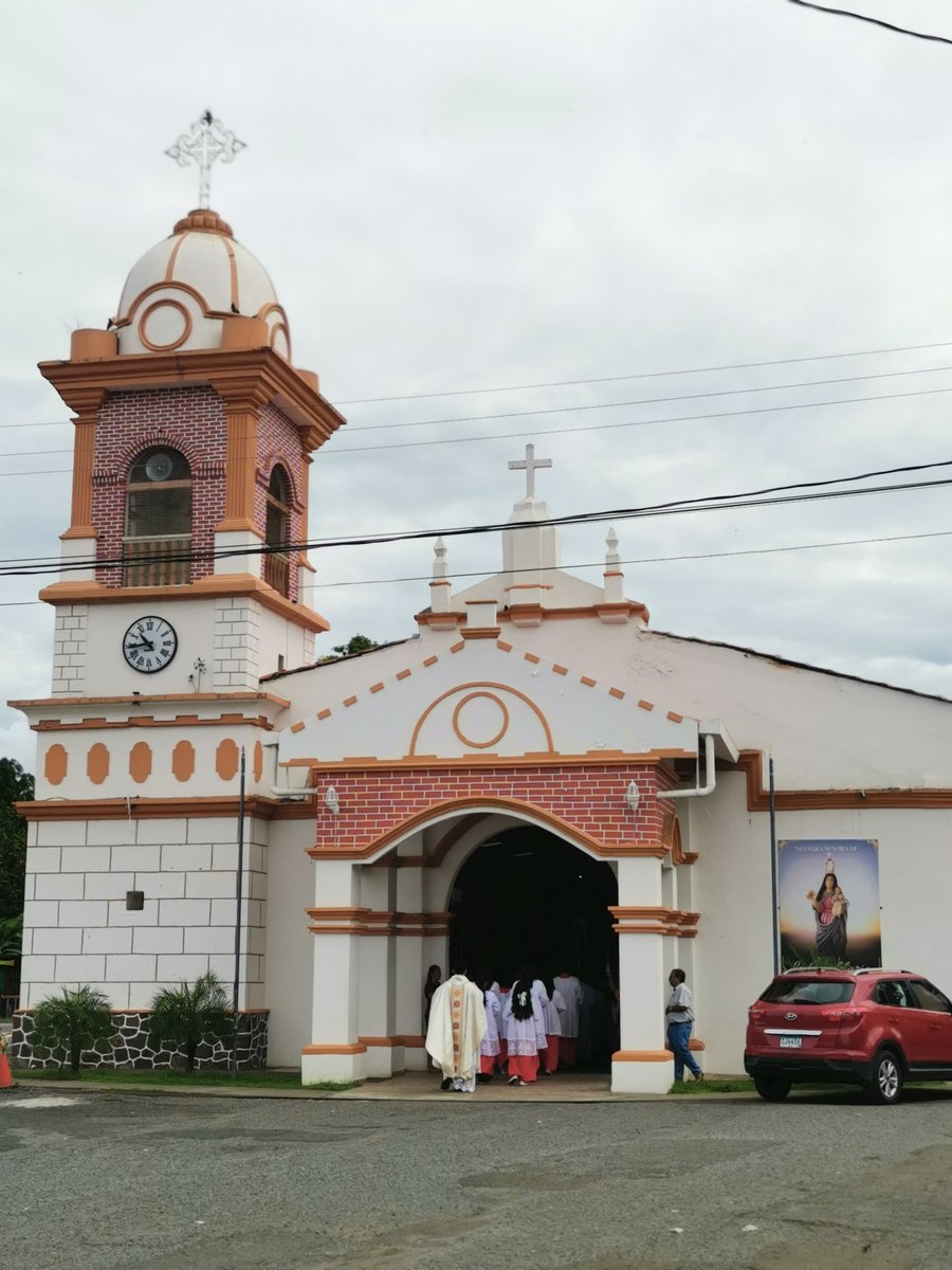 demy3105's tweet photo. #SantaMaría #CorpusChristi https://t.co/zrfNmGbhjY