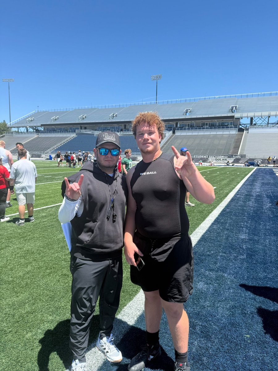 Emmett_Summit's tweet photo. Had a great camp at @NevadaFootball 
Thank you @Coach_JLoeffler and @CoachYzaguirre for the valuable feedback https://t.co/QiifsDlDiG