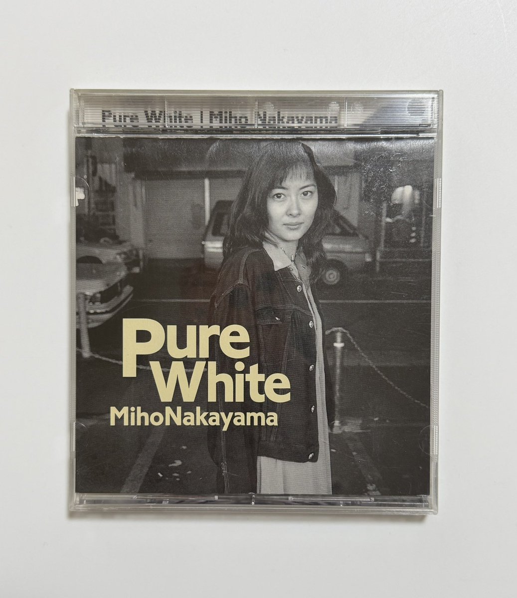 kan2_2010's tweet photo. 今日は中山美穂さんの『Pure White』が発売されて32周年です。
同日発売の29thシングル『Sea Paradise -OLの反乱-』を収録した16thアルバムで、岡田浩暉さん、浜崎貴司さんやCharaさんから楽曲提供を受け、ロサンゼルスでレコーディングされました。オリコン3位を記録しました。
#中山美穂
#PureWhite https://t.co/6ViH0Orhs7