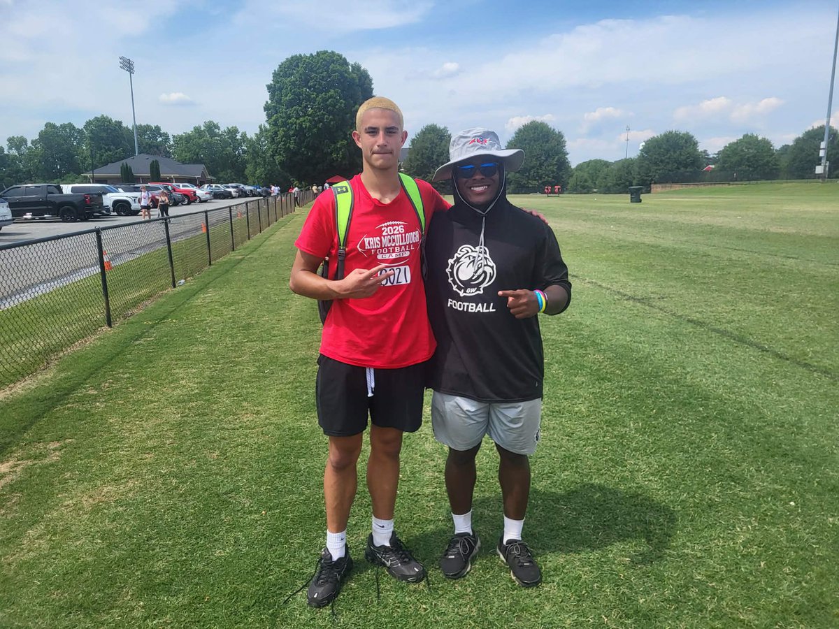 Football2068800's tweet photo. Had a great day at Gardner Webb today! Glad I was able to compete and show my talents! @Jorayemorrriso1 @GWUFootball @Ryver_Rodriguez @GWUSports @PrepRedzoneNC @whelms21 @CoachWright333 @SidelinePreps https://t.co/zfkrhs2YeJ