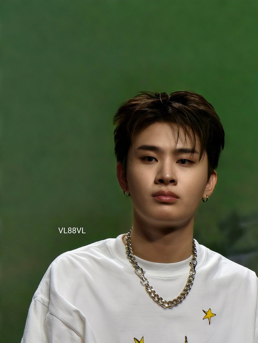 8VLLLV8's tweet photo. เกาหลีมีไข่ต้ม 🥚🥚สองฟองละนะ
#thaichayanon #nexnattakit https://t.co/TmftuCL6sr