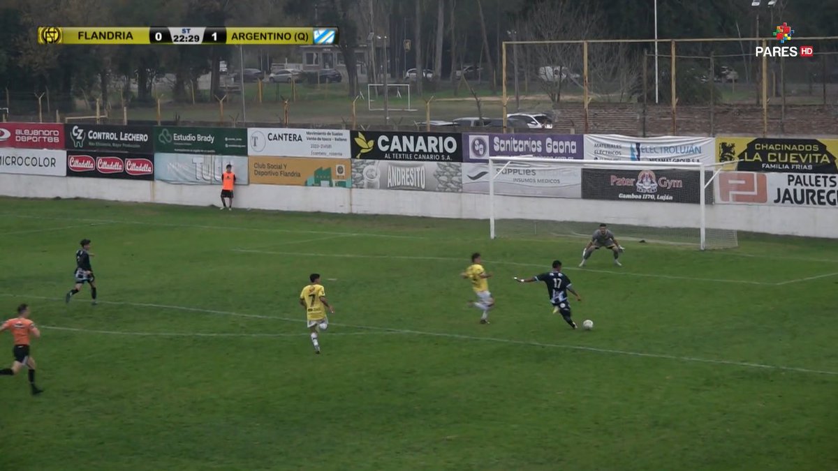 Parestv's tweet photo. FÚTBOL [Video]

►RESUMEN: #Flandria vs #ArgentinoQ con el relato de @Ale_Schiaffino y los comentarios de @GonzaOrue02 

https://t.co/UTqaCnLaaj https://t.co/Ov604d2DQC