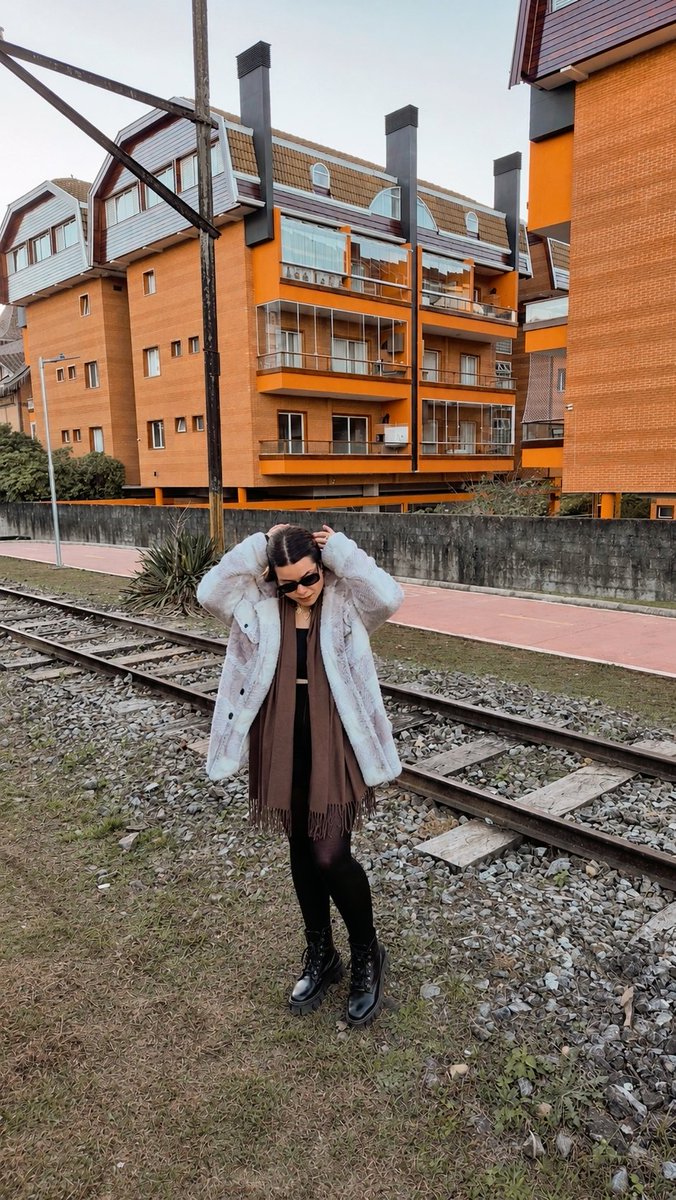 bruhhcris's tweet photo. Campos do jordão tem meu coração 🤎 https://t.co/daYtGf7hWf