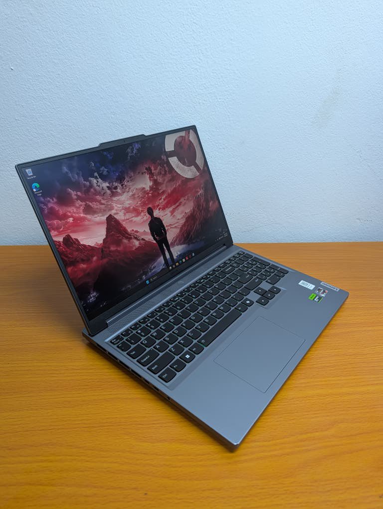 ChefDrStrange1's tweet photo. ⓘ *PREMIUM - GAMING*

*Lenovo Legion 5  Slim 16ARP9 | AMD RYZEN 7 16CPUS | Resolution FHD | Écran 16” WQXGA  IPS 165 Hz | 08 gb dédié (Nvidia GeForce RTX 4070)*
870,000xaf 

653080403 for more https://t.co/LAAXlinKdk