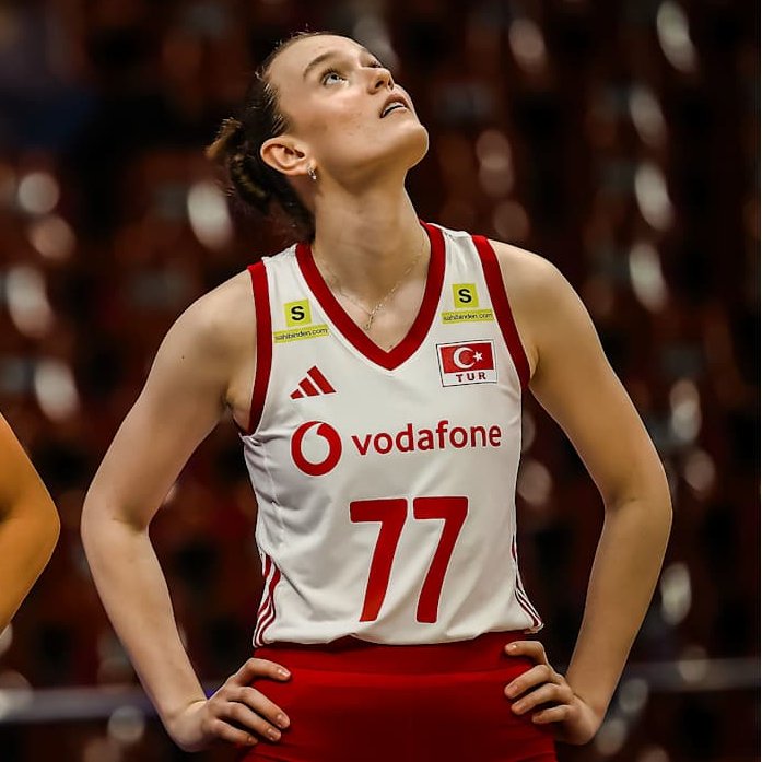 Temmzvolley's tweet photo. 🇹🇷Aylin Uysalcan - #VNL2026 1. hafta

12 pts
%46 12/26
+8

📍2009, 196 cm, OPP

#FileninSultanları https://t.co/NVDWPfHyxe