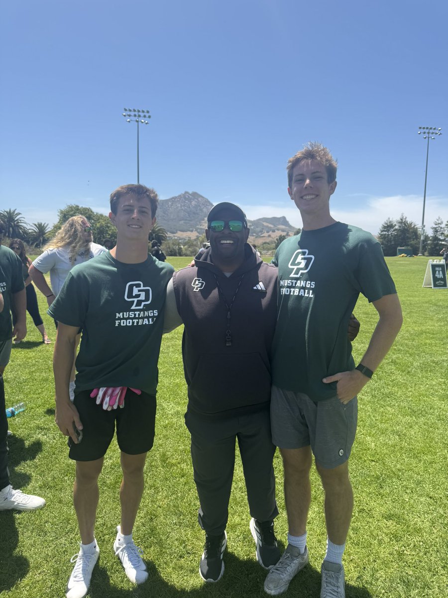ryanpalmer2027's tweet photo. Had a great experience at the Cal Poly Football Camp! Thank you to @CoachTSkip and the staff for a great day of competition and coaching! 
@trevon_bradford @CoachAbake @JSpig18 https://t.co/IWUKvfY7HN
