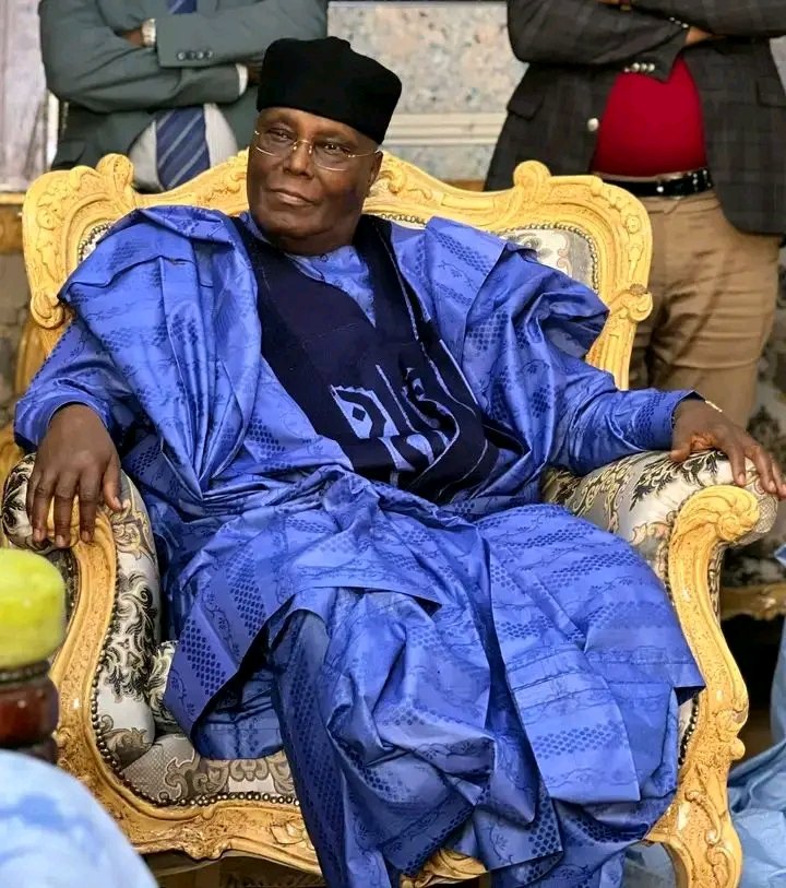 Pharmacio001's tweet photo. Hope For Nigeria: My administration will dismantle all the policies of the Bola Tinubu and APC government, which have plunged Nigerians into hardship." 

— Atiku Abubakar https://t.co/dZIJQnUbuK