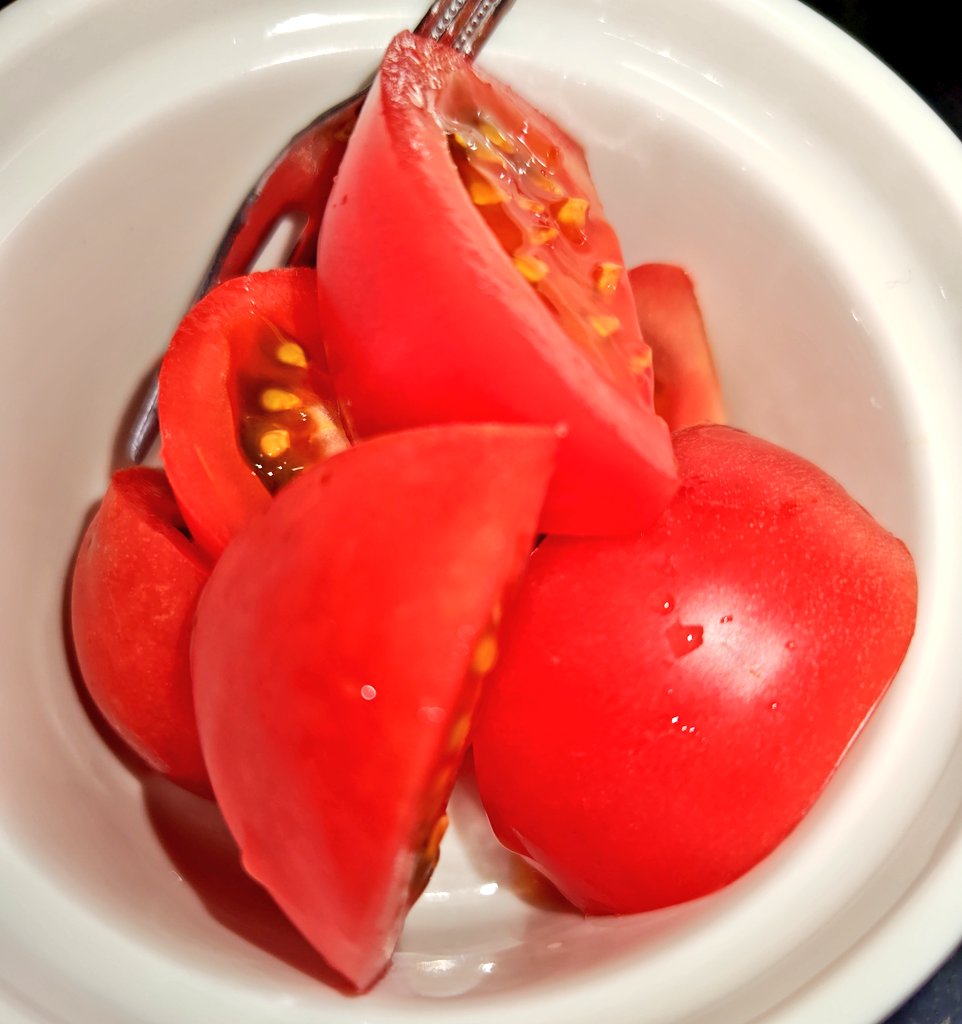 kagekara_u3u_'s tweet photo. おはよっ🤩
今日も朝から幸せ🍅

今週もスタート🙌♥

6/13㈯
豊橋SAQURA ZERO
『GETWASTED vol.9』

【ACT】
◆HOT&amp;COOL
◆THE NORTH MOUTH
◆C×C×D
◆BOKKI★GUN
◆…was Born(https://t.co/jrB3pSNuTO.DS)

【DJ】
◆ エトーシンジ(CoolOut) https://t.co/G462fXXiwg