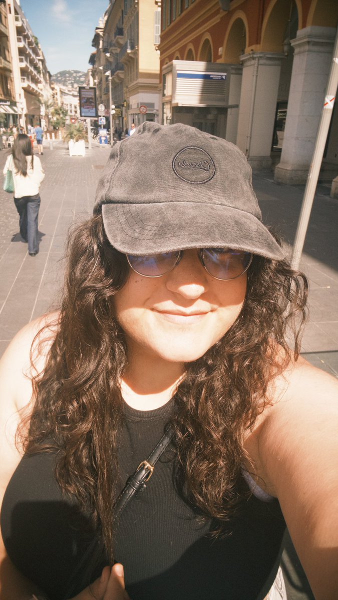 _yeowos's tweet photo. le sud ou rien 🕶️ https://t.co/rEWa0UZC79