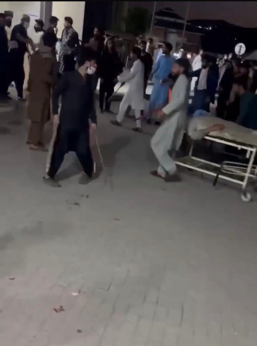 IntelPk_'s tweet photo. Rawalakot Update‼️‼️

🔺Earlier today proscribed JAAC armed mob carried out a pre planned attack on CMH Rawalakot which is resulted in Shahadat of 3 x AJK police (All from Rawalakot) and 1 x Federal Constabulary individual while 20 x Security personnel were injured (All gunshot wounds).
🔺Subsequent operation by security forces has managed to take control of Rawalakot including CMH which is now under forces control with final clearance under progress. 
🔺Crackdown against proscribed JAAC miscreants is underway. 151 violators have been arrested with recovery of 37 x SMGs, 54 pistols, large number of spiked timber batons, mobile with Indian SIMs and ammunition.
🔺Core committee member of JAAC from Mirpur Touseef Jarral is also apprehended but other main leadership is all under hide.
🔺JAAC leadership proved to be most cowards as they are in hide and common worker is facing the blunt.
🔺Attack on CMH, martyrdom of local Kashmiri policemen and anti state slogans has unmasked tge veil, JAAC proved to be playing in hands of hostile intelligence agencies