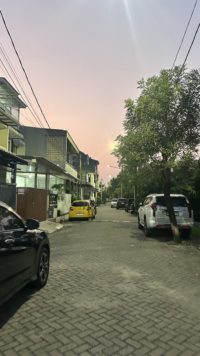 indryrah's tweet photo. good morning ☀️ jangan lupa olahraga gussy https://t.co/IE5U3zadZl