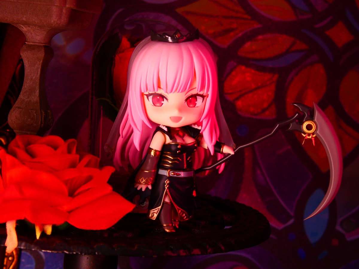 T_winza's tweet photo. ねんどろいど　森カリオペ　

初めてカリオペさんを連れての撮影！

もともとカリオペさんの歌が好きなので、カッコよさが出るようにしてみました！

#callillust
#マリゾー
#ねんどろいどホロライ部 https://t.co/g2lTMkoydf