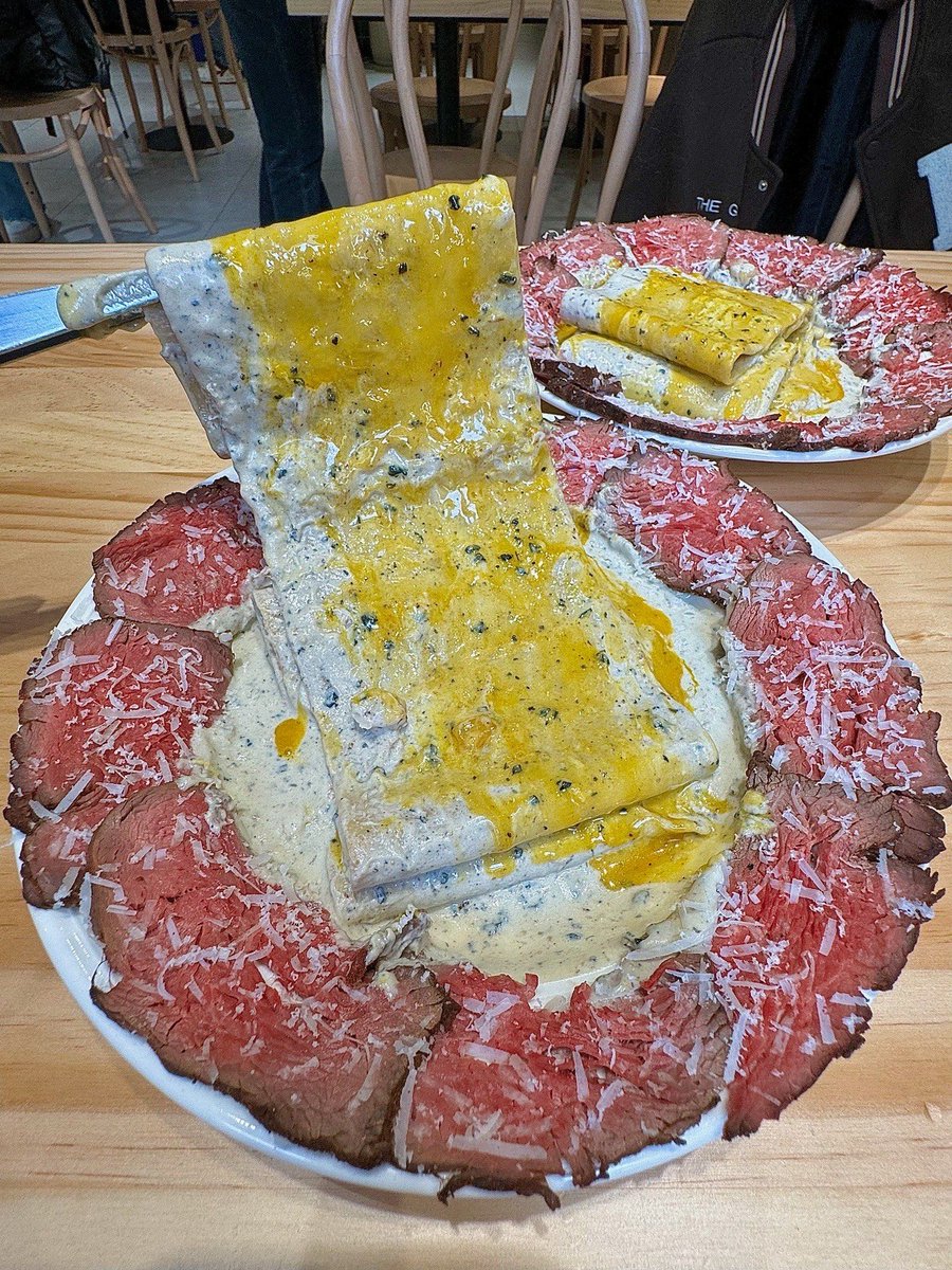 ZOLBONNE's tweet photo. Just found the coziest hole-in-the-wall pasta spot in town! Handmade tagliatelle with truffle cream sauce melted my taste buds  10/10 will be back tomorrow! https://t.co/HKLvbxP8Fk