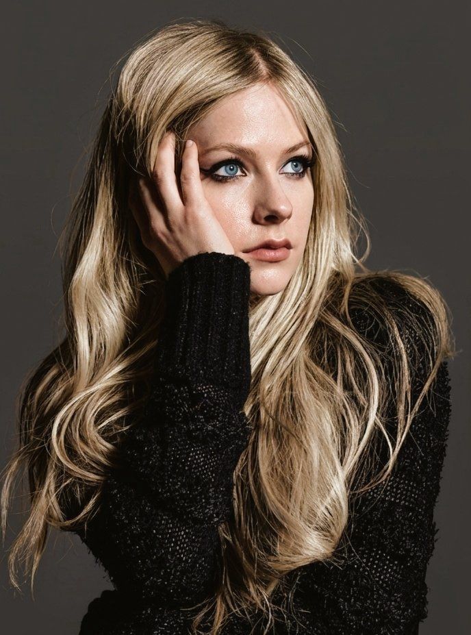 qrpress_'s tweet photo. Avril Lavigne https://t.co/pCdsn1zaFZ