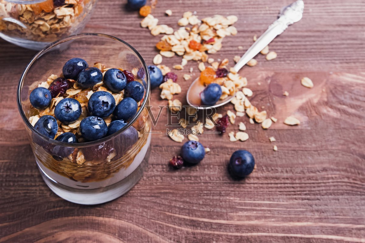 cat_vil's tweet photo. [Just tried the new wild blueberry oat granola! Crispy, naturally sweet, packed with fiber—perfect for yogurt bowls or a quick snack. 10/10 would repurchase! ]， https://t.co/3ctMUll2Te