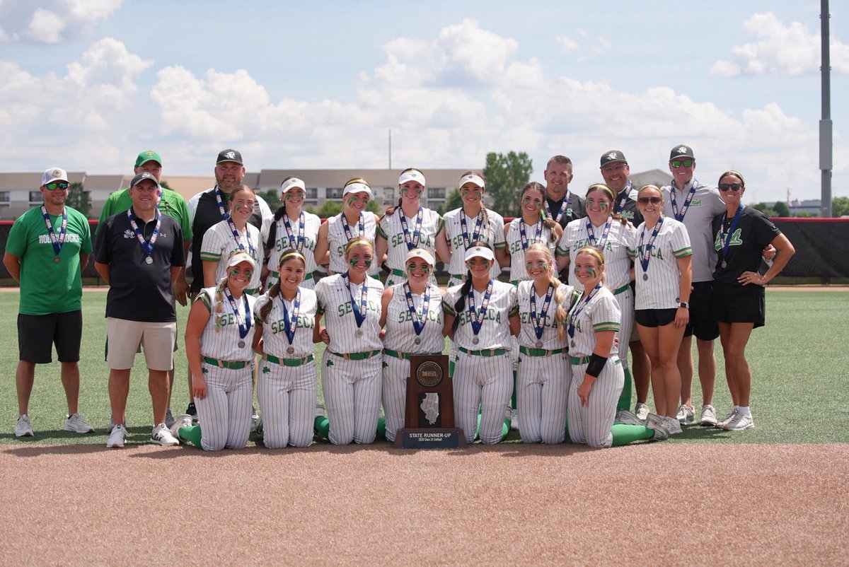 Coach_Bolden's tweet photo. Congrats to Hayden Pfeifer @HPfeifer2027 and the Seneca High School @SHS_IrishSball softball team on their 2nd place finish this year! I was able to get down to Peoria on Saturday to support Hayden and the Irish! Great season! So proud of you Hayden!! https://t.co/NQjRDHc3ho