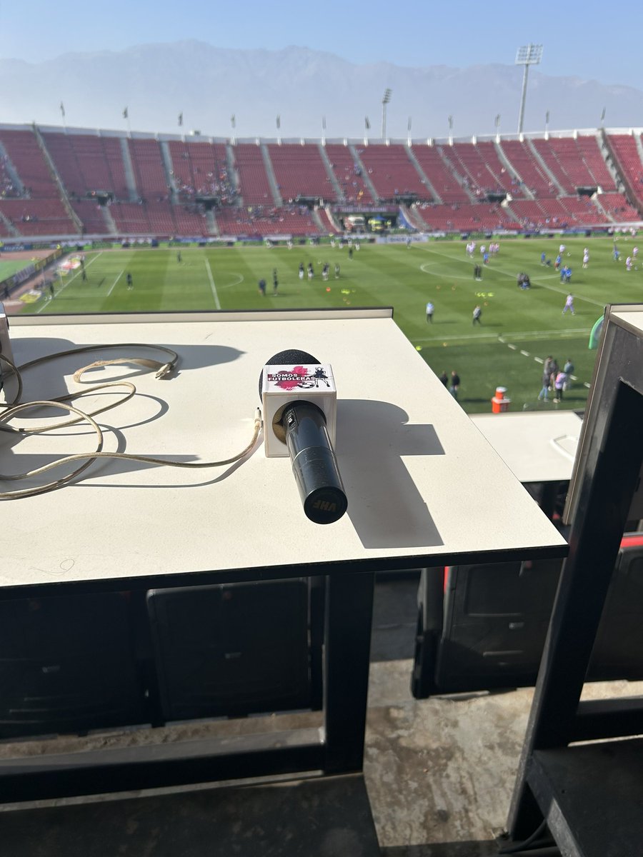 macaadjokovic's tweet photo. Mi primer partido como periodista y que mejor que cubriendo a mi equipo. 🎙️💘. (a pesar del empate y eliminación) https://t.co/27az27HMSJ